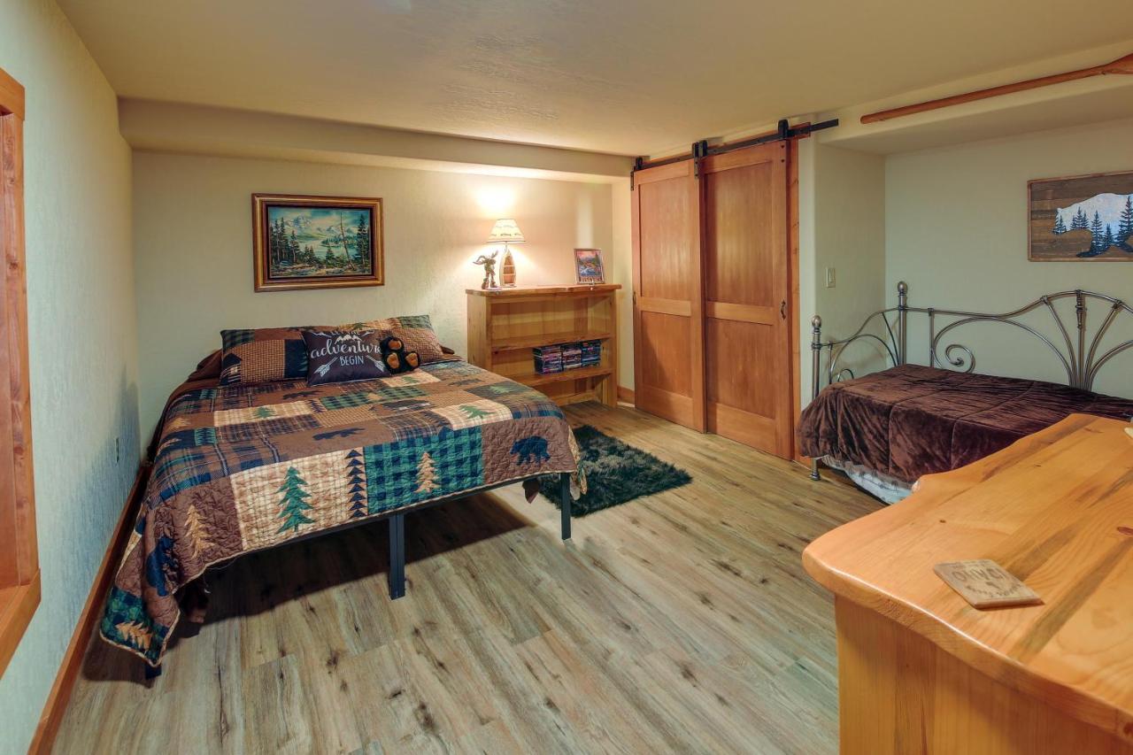 Downtown Bonners Ferry Home With Covered Porch! Exterior photo